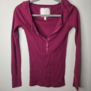 American Eagle Y2K Henley Shirt Womens X Small Waffle Bella Swan Y2K Magenta